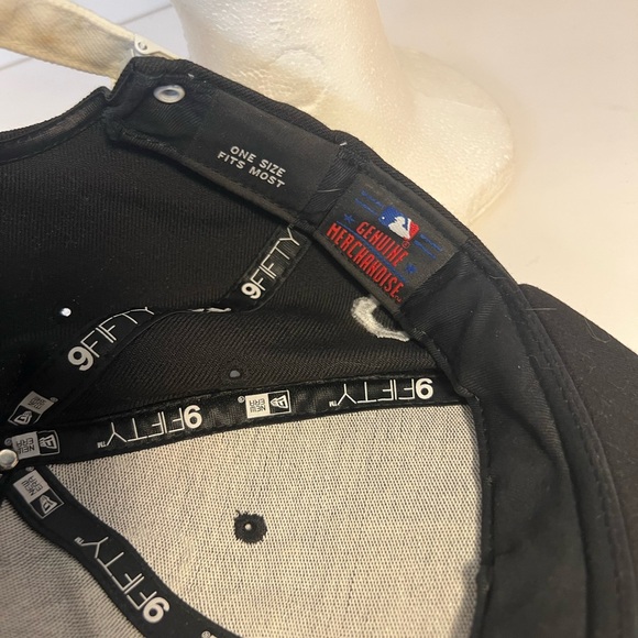 9Fifty Pittsburgh Pirates Baseball Hat Cap - Picture 6 of 6